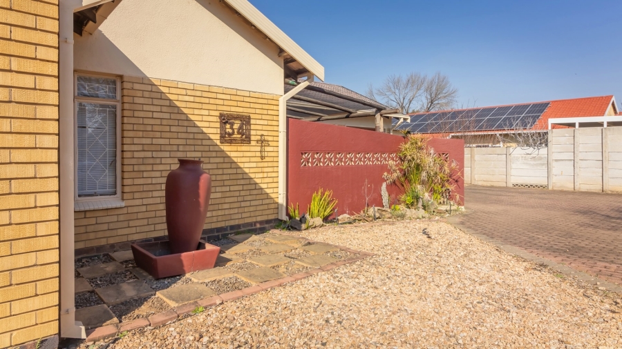 3 Bedroom Property for Sale in Elandia Free State